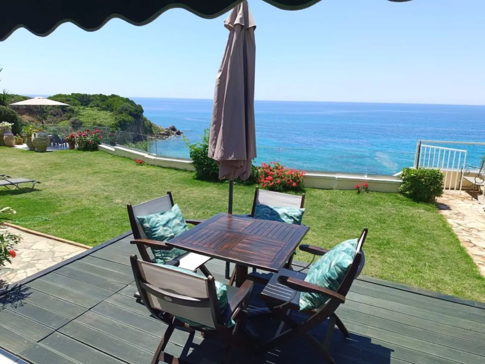 Villa am Meer Seahorse Bay Chalikounas, Korfu-Draußen