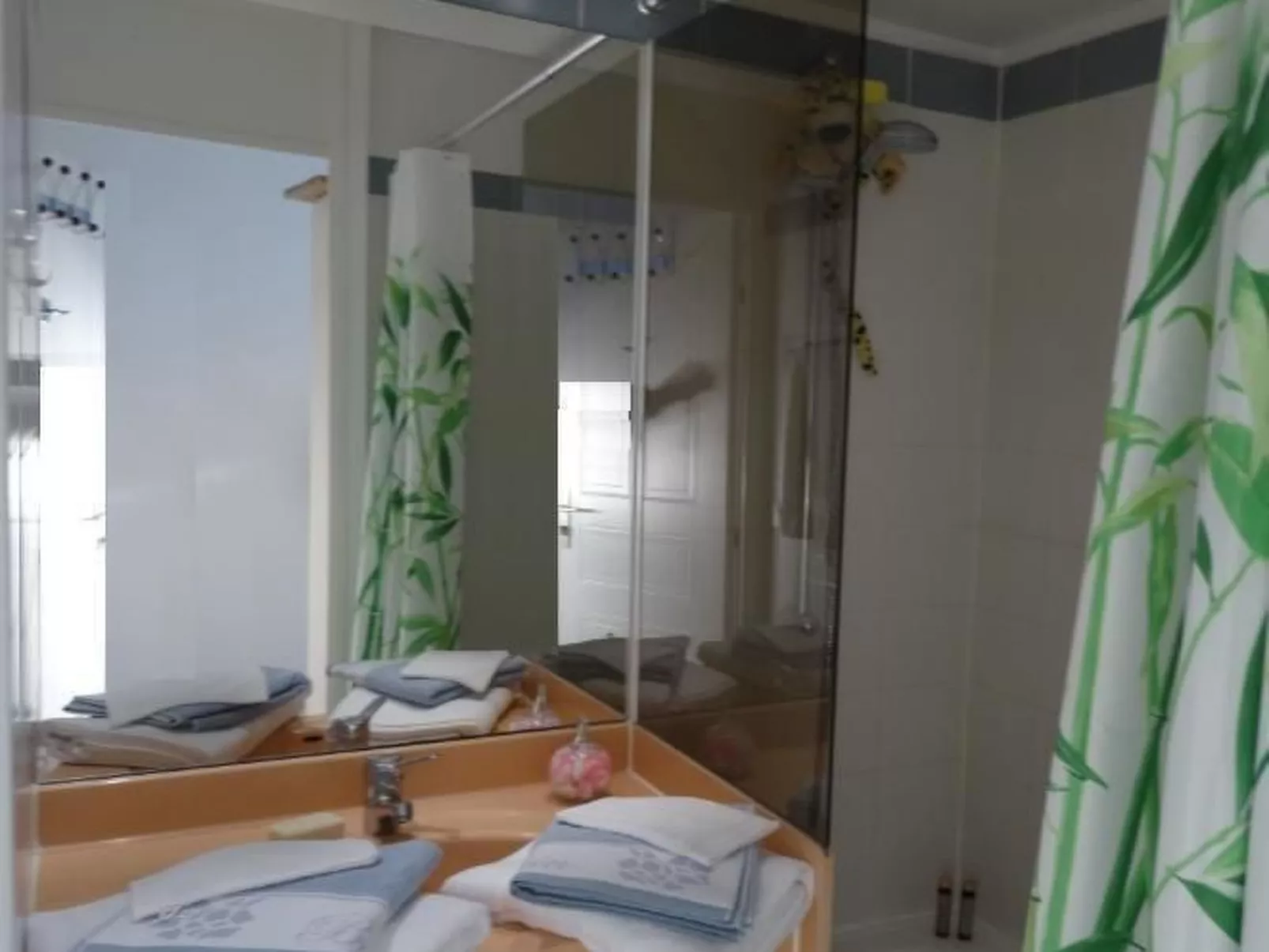 Wohnung panoramischer Meerblick, Schwimmbad, Parkplatz - Dedans