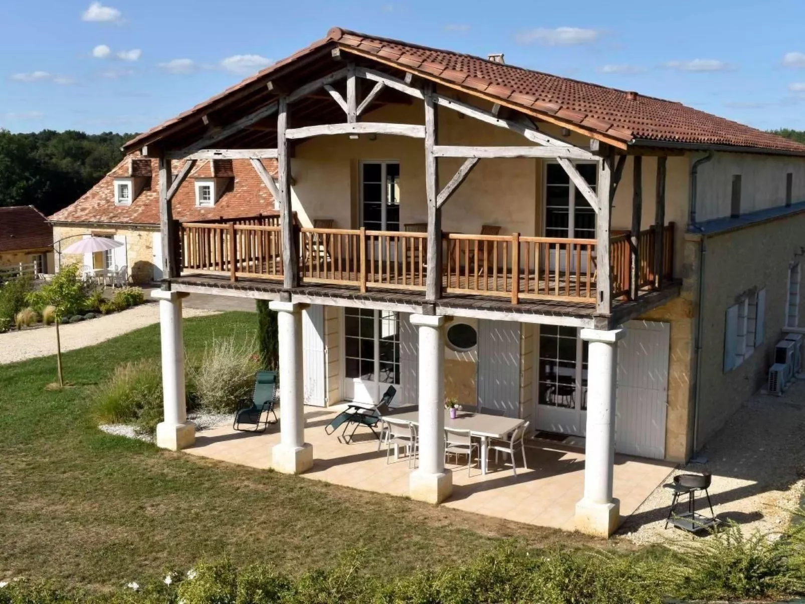 Swimmingpool, ruhig auf dem Land für zwei-Inside
