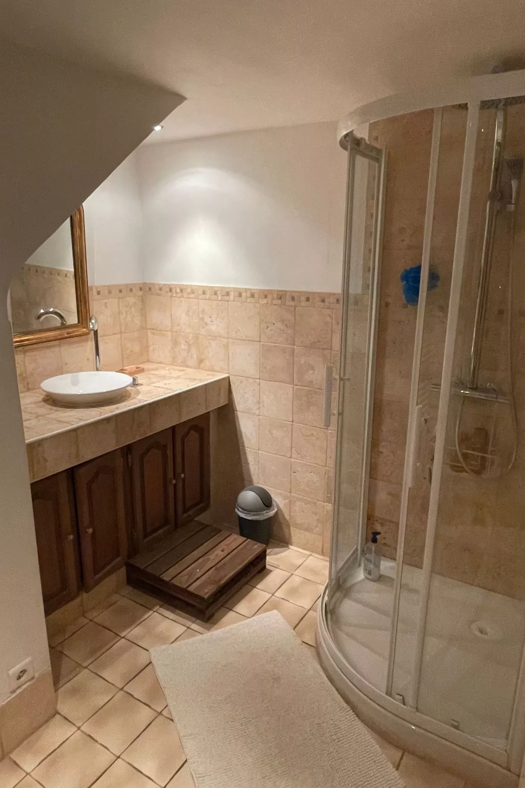 "Haus schlucht Verdon"-Inside