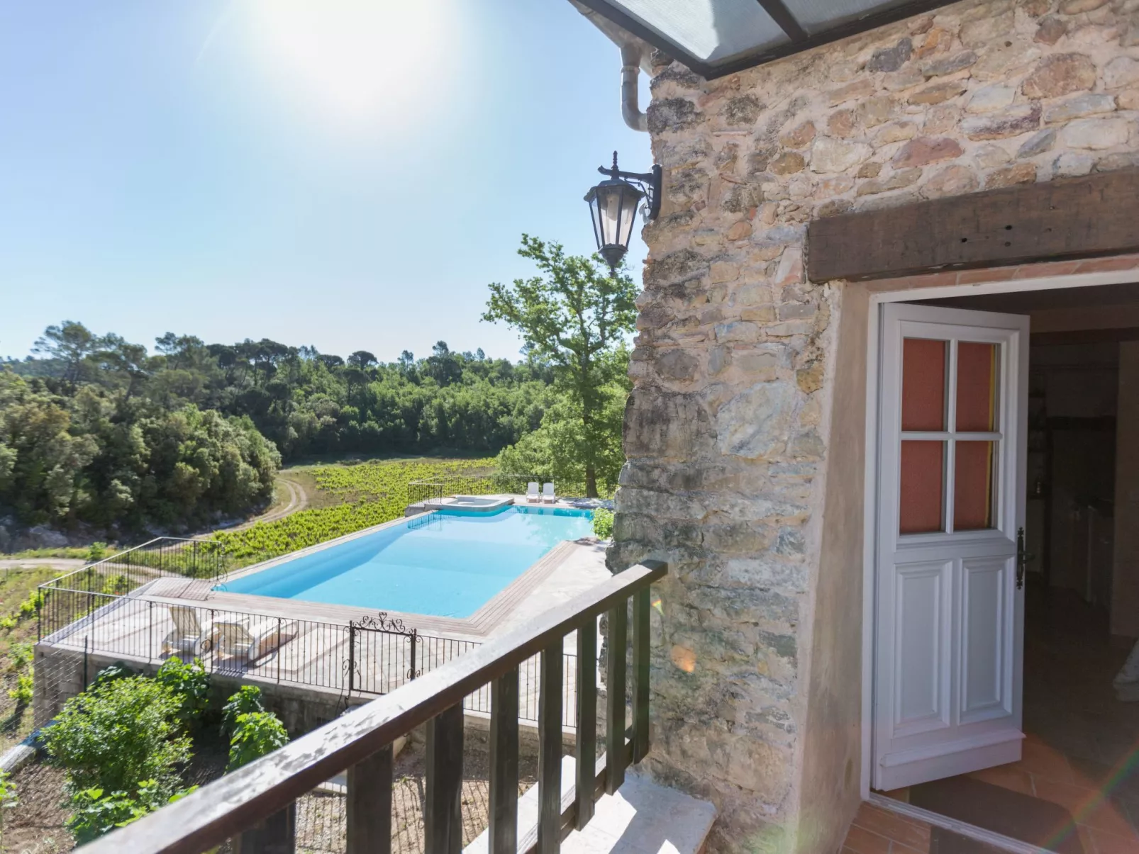 Gemütliches Studio inmitten von Weinbergen und Olivenbäumen-Draußen