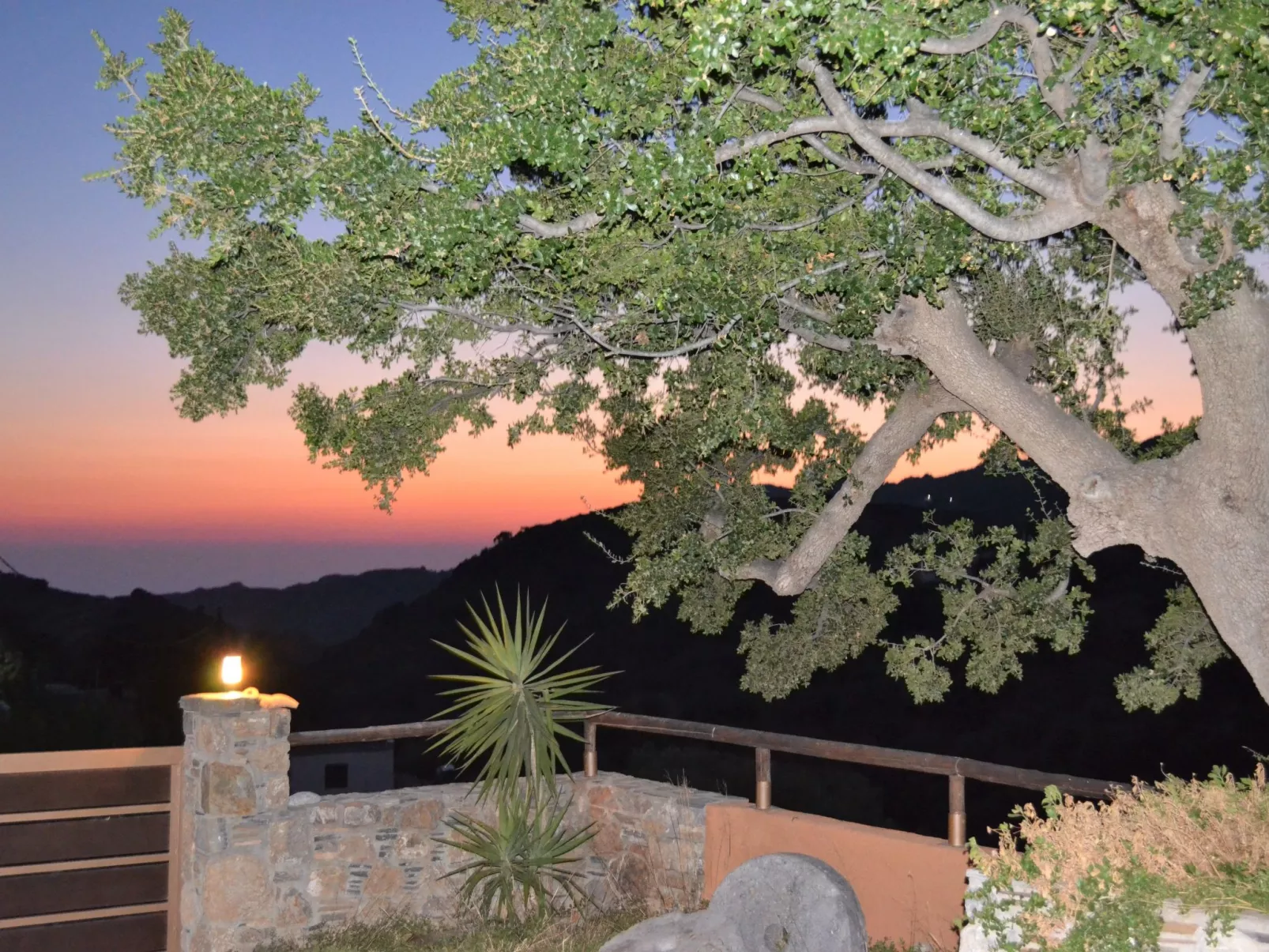 Geräumige Villa mit Pool nur 12km vom Strand entfernt-Dehors