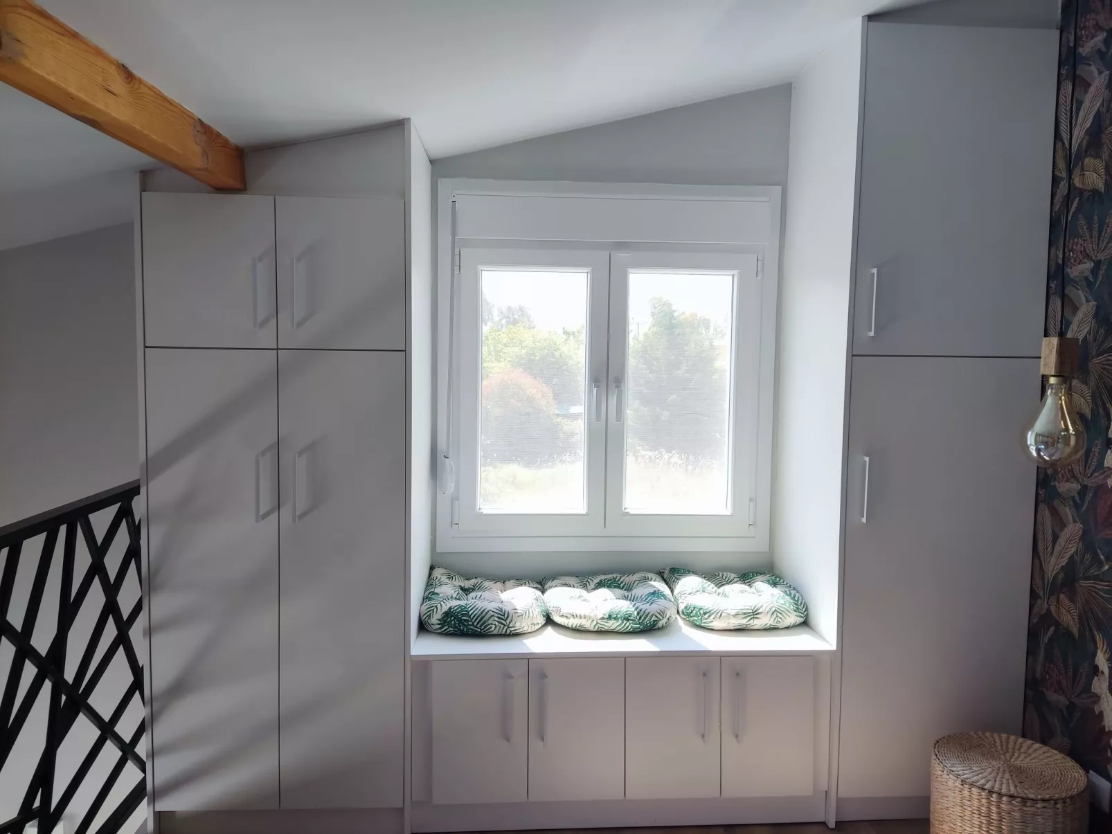 Kinderfreundliche Pool Villa 5p Seaside Beach Forest-Dedans