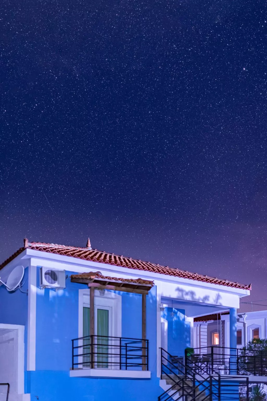 "Blue Villa"-Image-tags.info