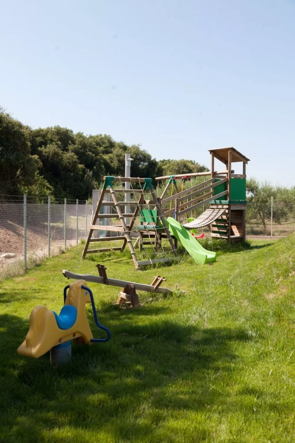 White Villas GV-Outside