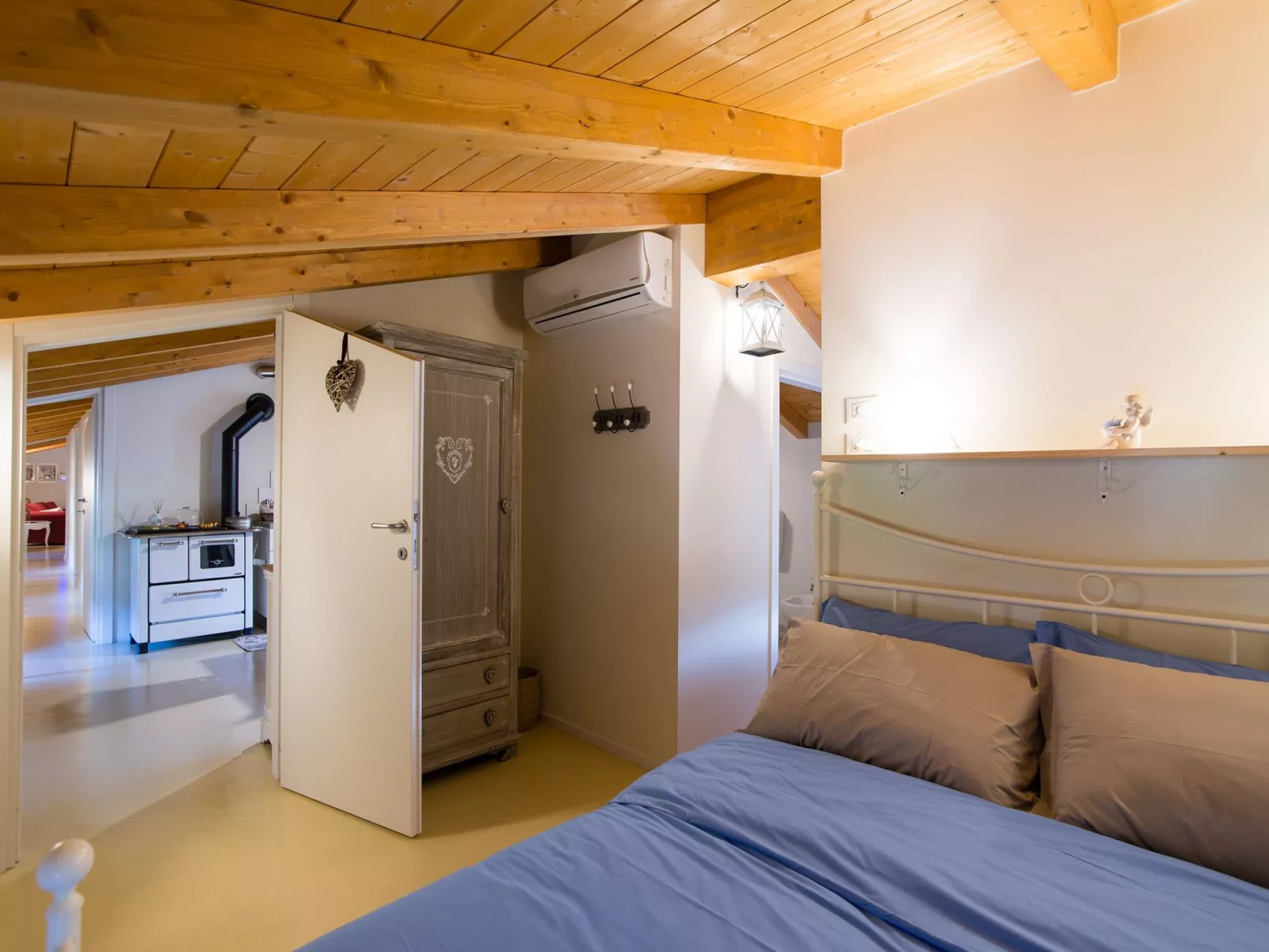 Anwesen mit privatem Garten und Grill-Drinnen