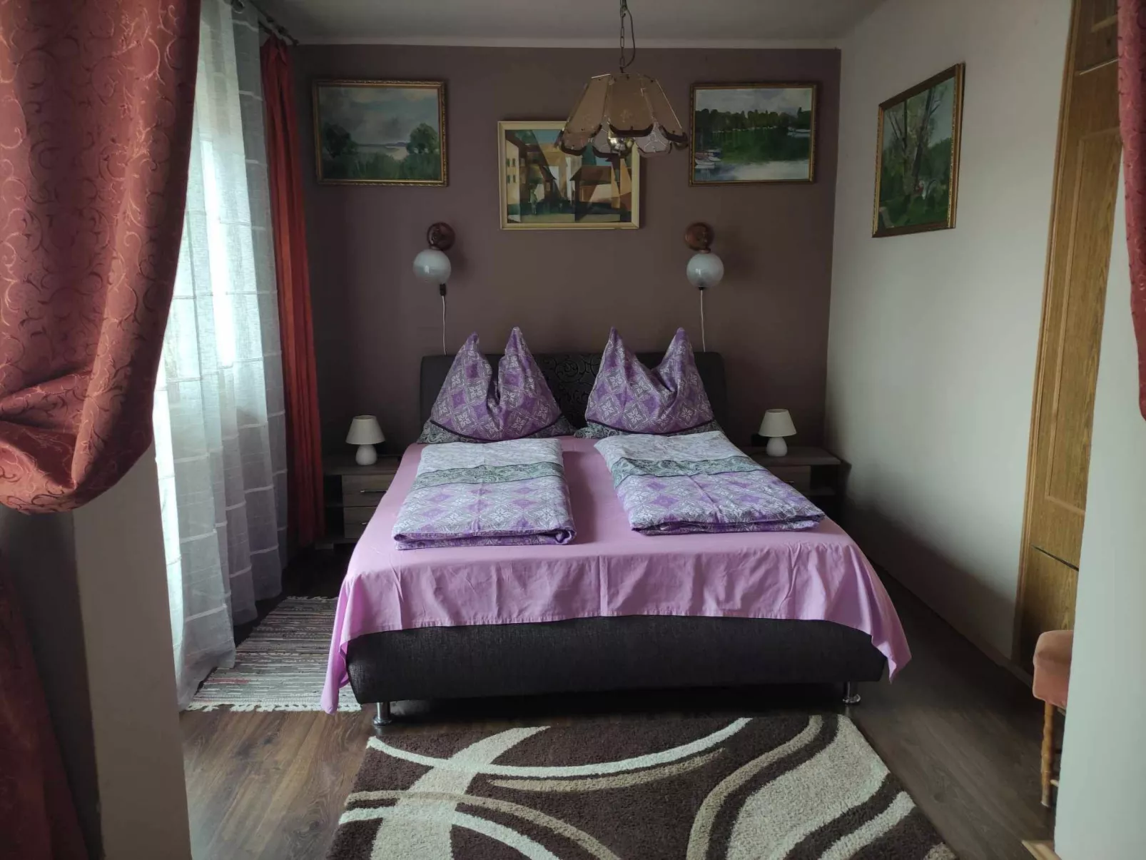 Appartement mit Grill-Dedans