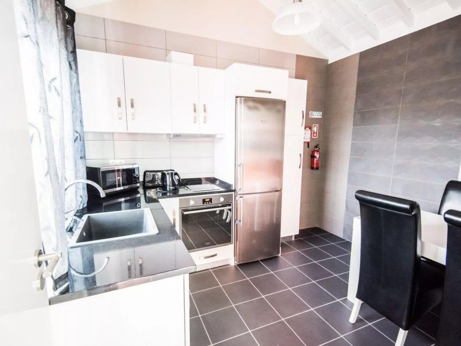 Abrahams Himmelshaus 2-Drinnen