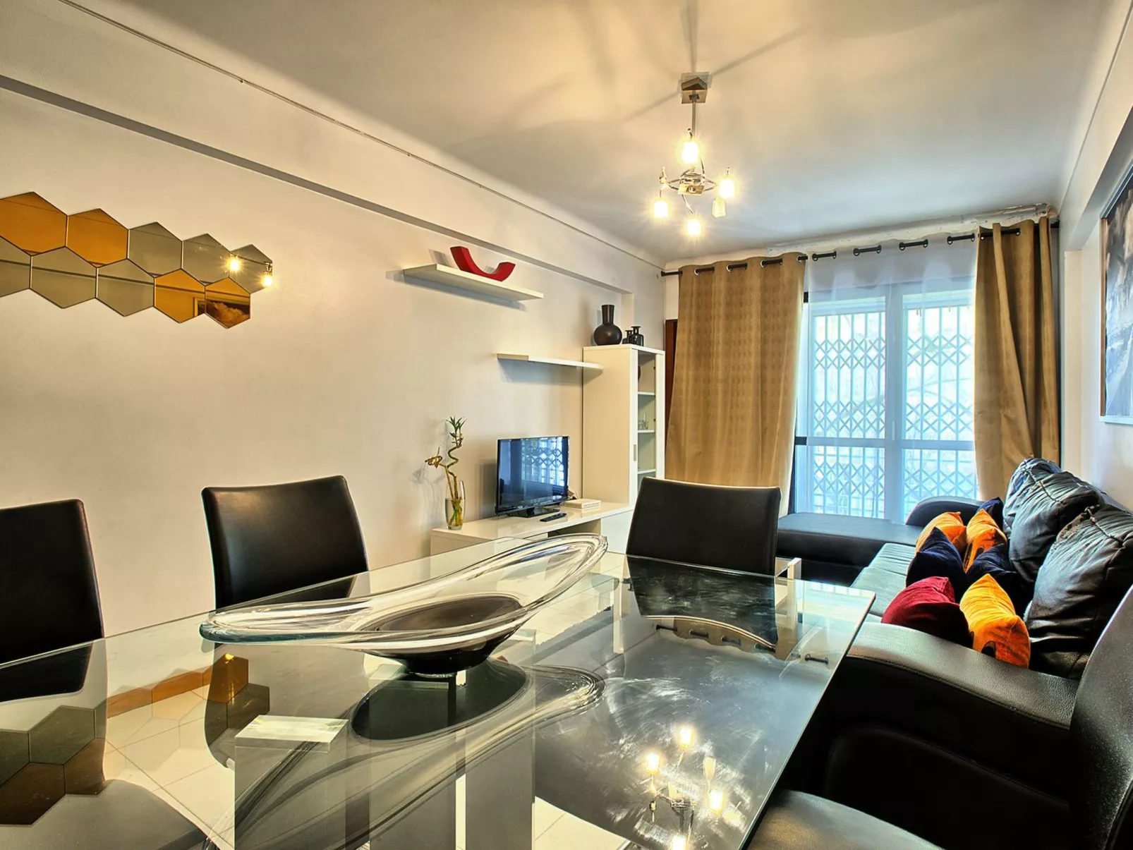 Cristo Rei Gärten-Drinnen