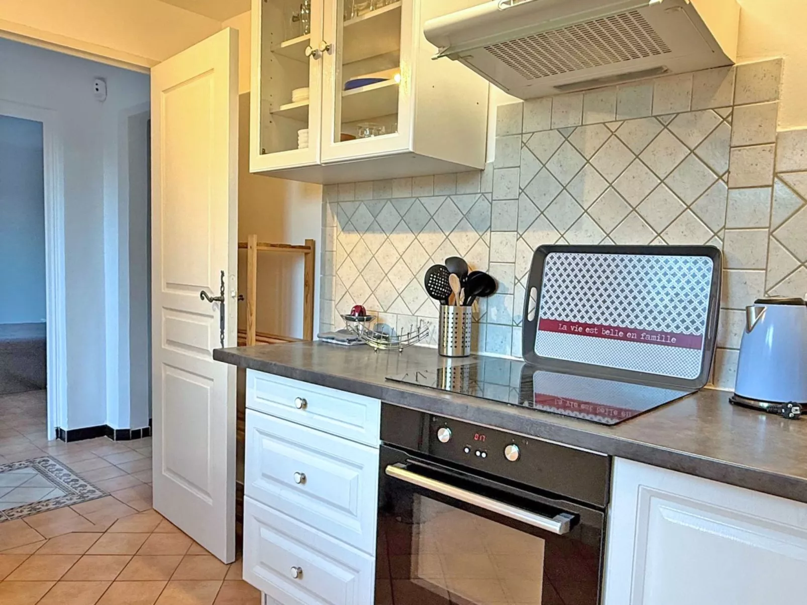 Appt T3 - Jardin - Piscine Privée - Ste Maxime - Drinnen