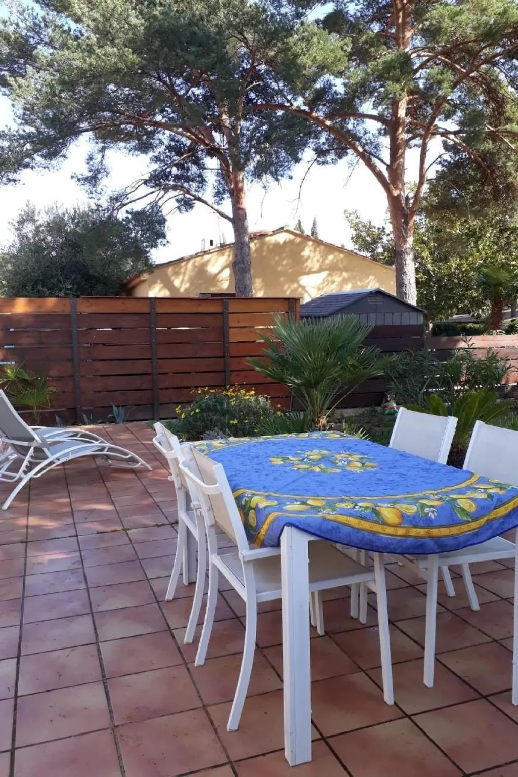 La Garonnette 5-Draußen