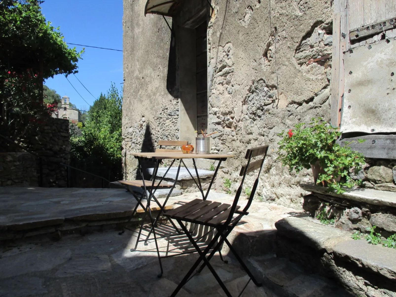 Sole e Ventu 30qm-Outside