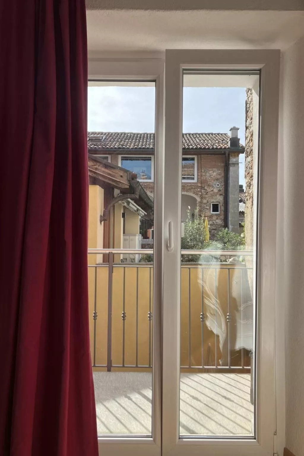 Casa Amélie typisches Tessiner Haus Caslano-Inside