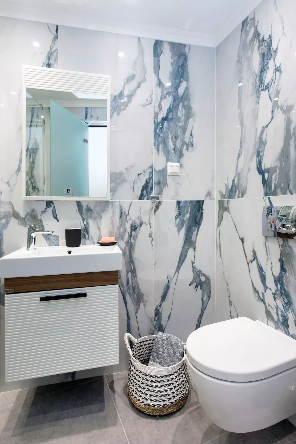 Elegantes Apartment mit zwei Schlafzimmern in Kassiopi-Inside