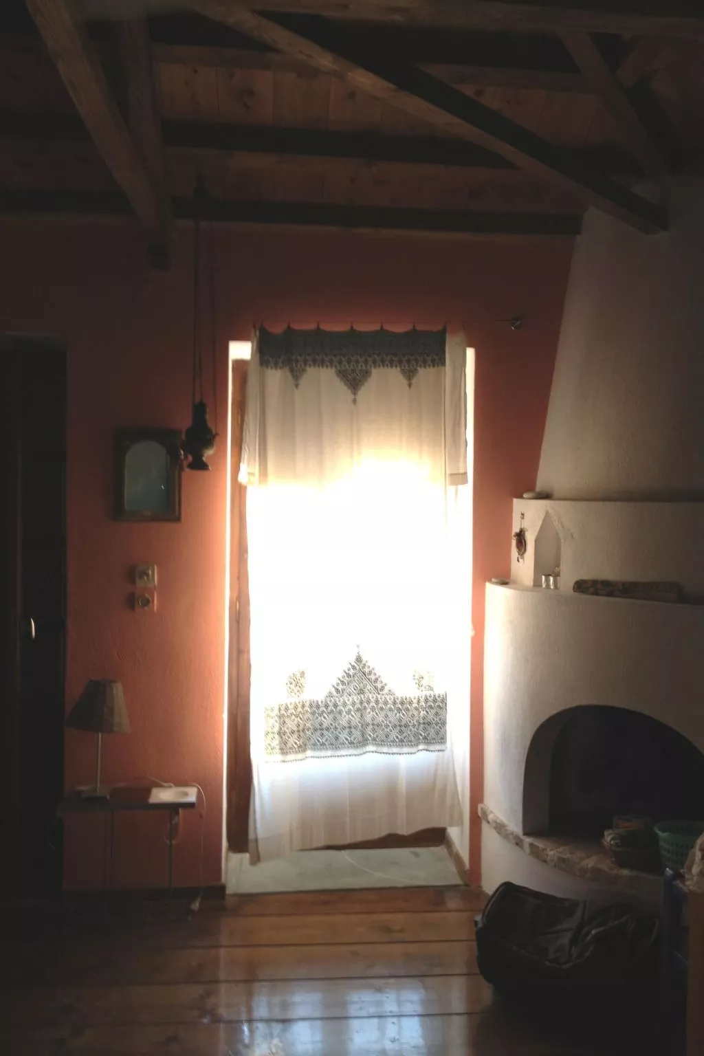 "Kyria Florenz"-Drinnen