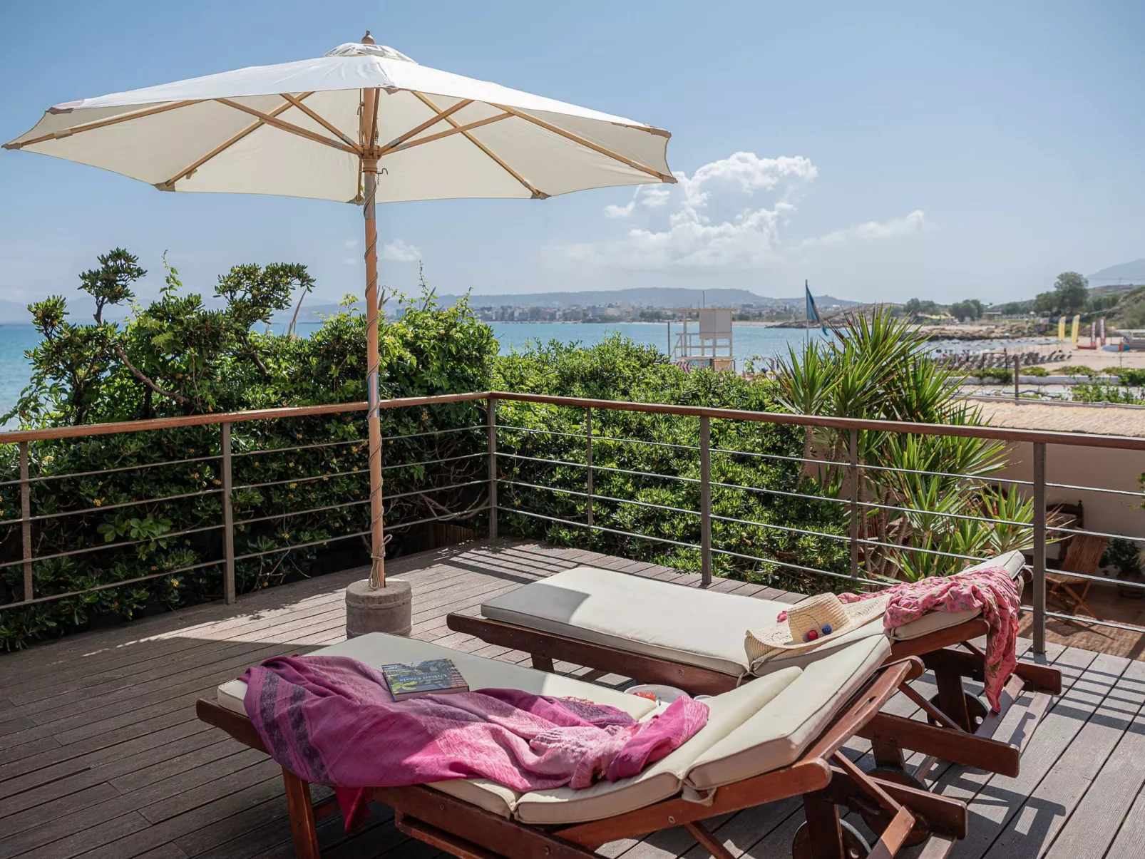 Am Strand mit Pool für eine oder zwei Familien-Dehors