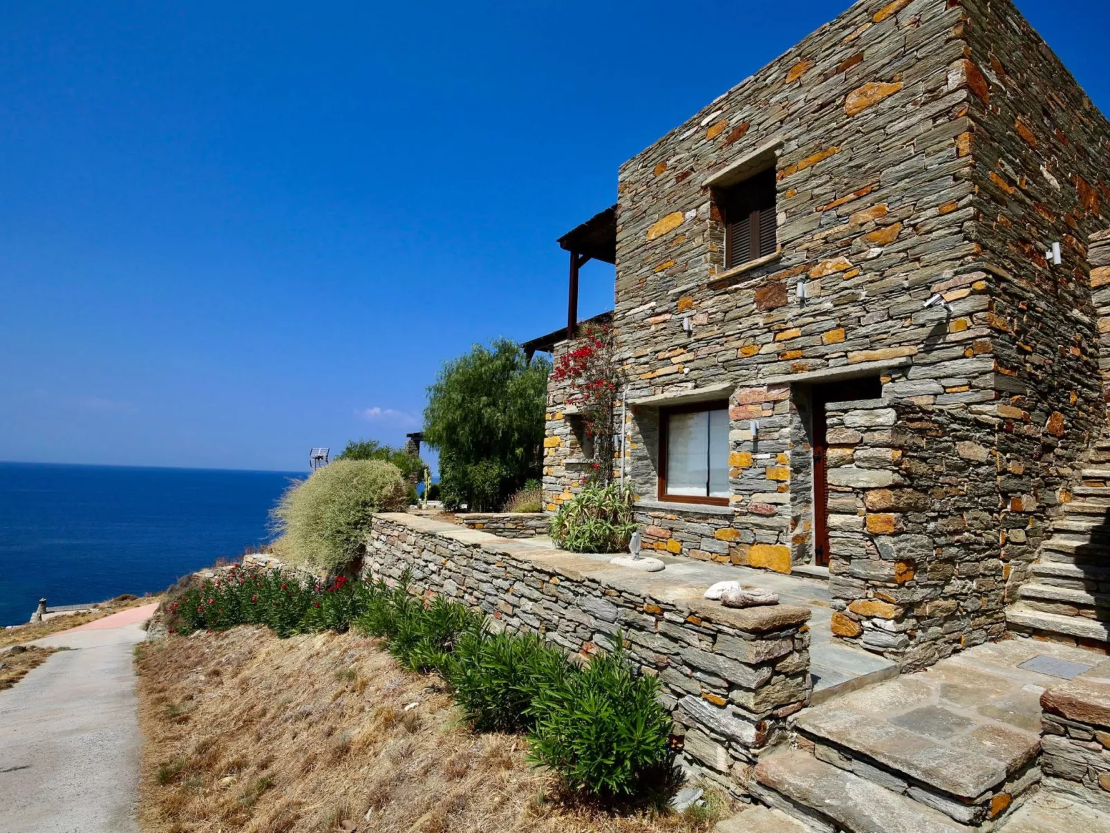 Luxuriöse, private Villa mit Meerblick, abgelegener Strand-Outside