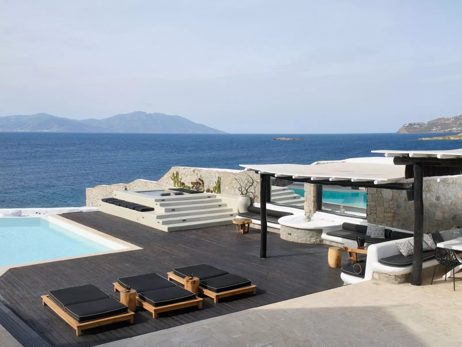 "Versteckte Perle am Meer mit Pool und HotTub"-Dedans