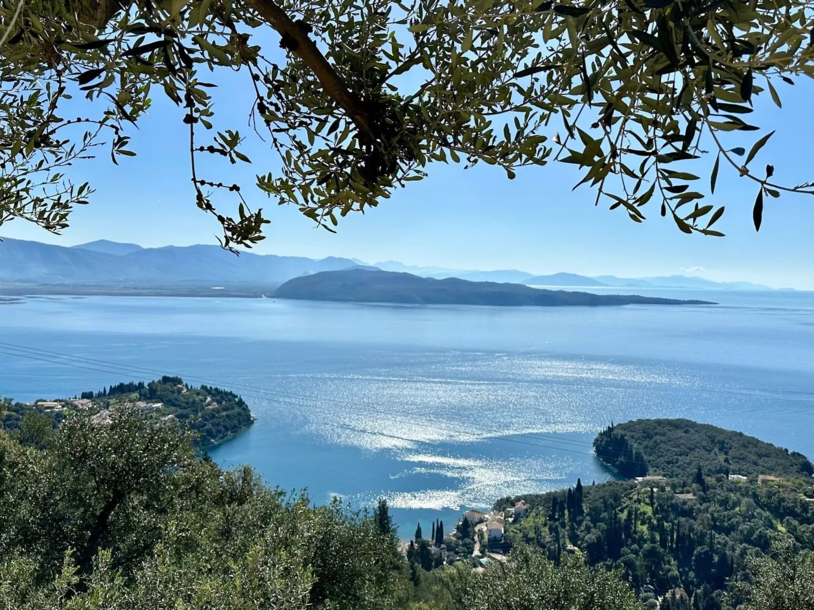 Prächtige Villa in spektakulärer Lage-Draußen