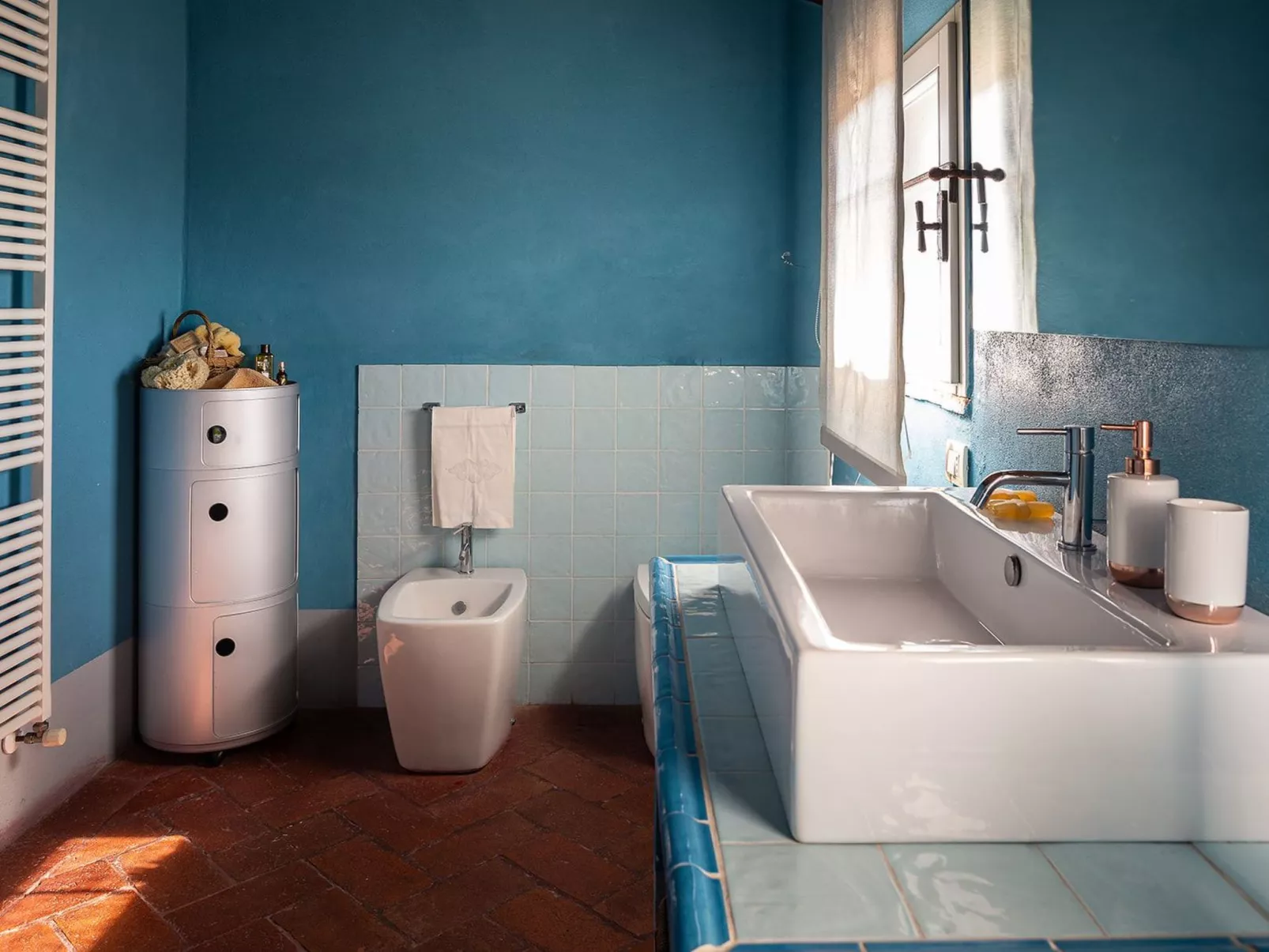 Villa 'Colle Sotto 11' mit eigenem Pool-Drinnen