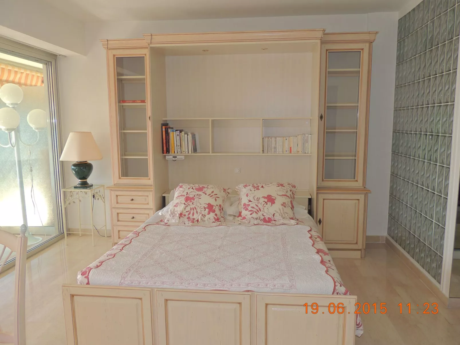 Studio Vue mer standing proche Cannes-Drinnen