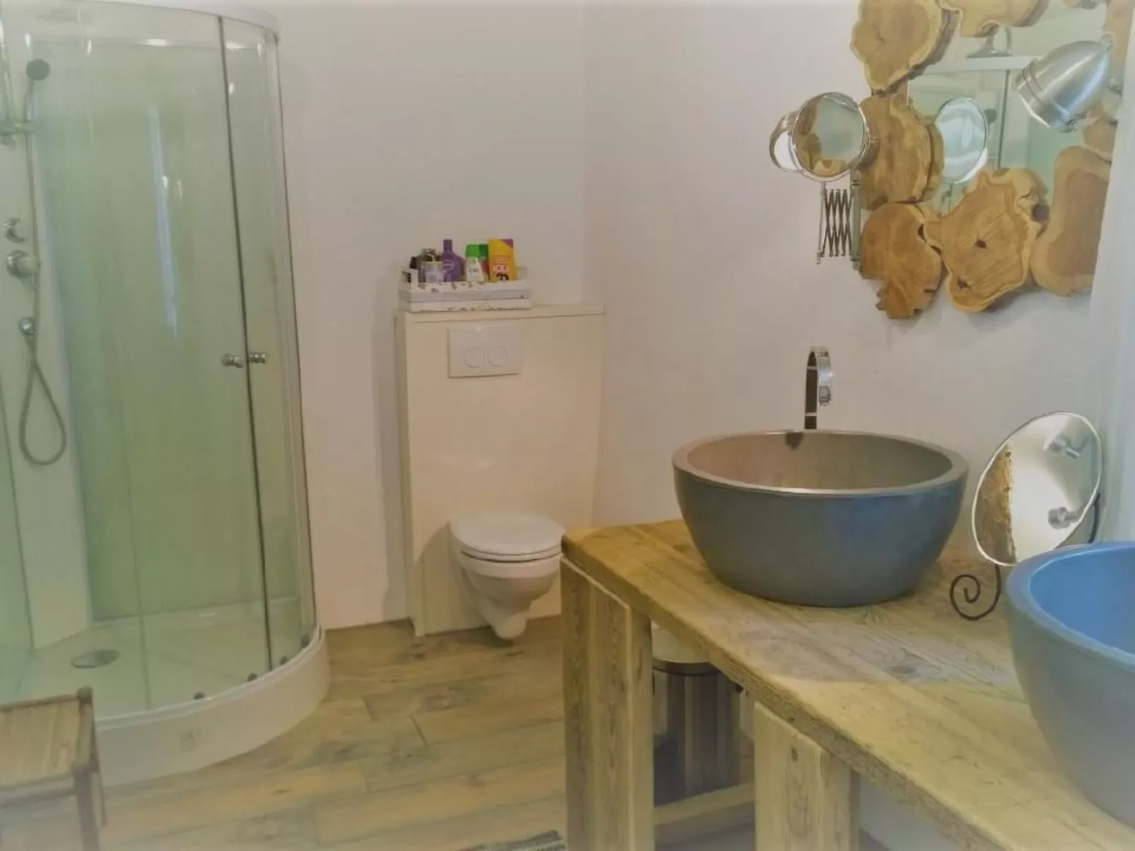 La Ferme Blanche-Drinnen