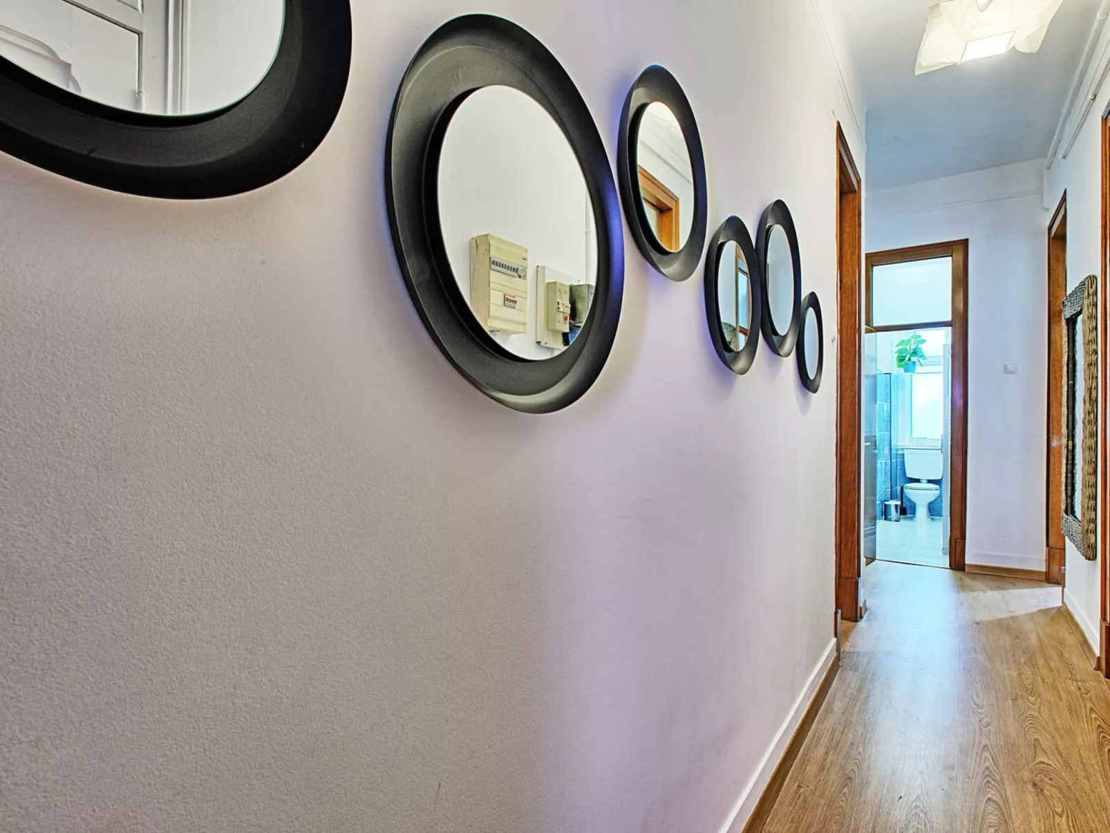 António Pedro-Inside