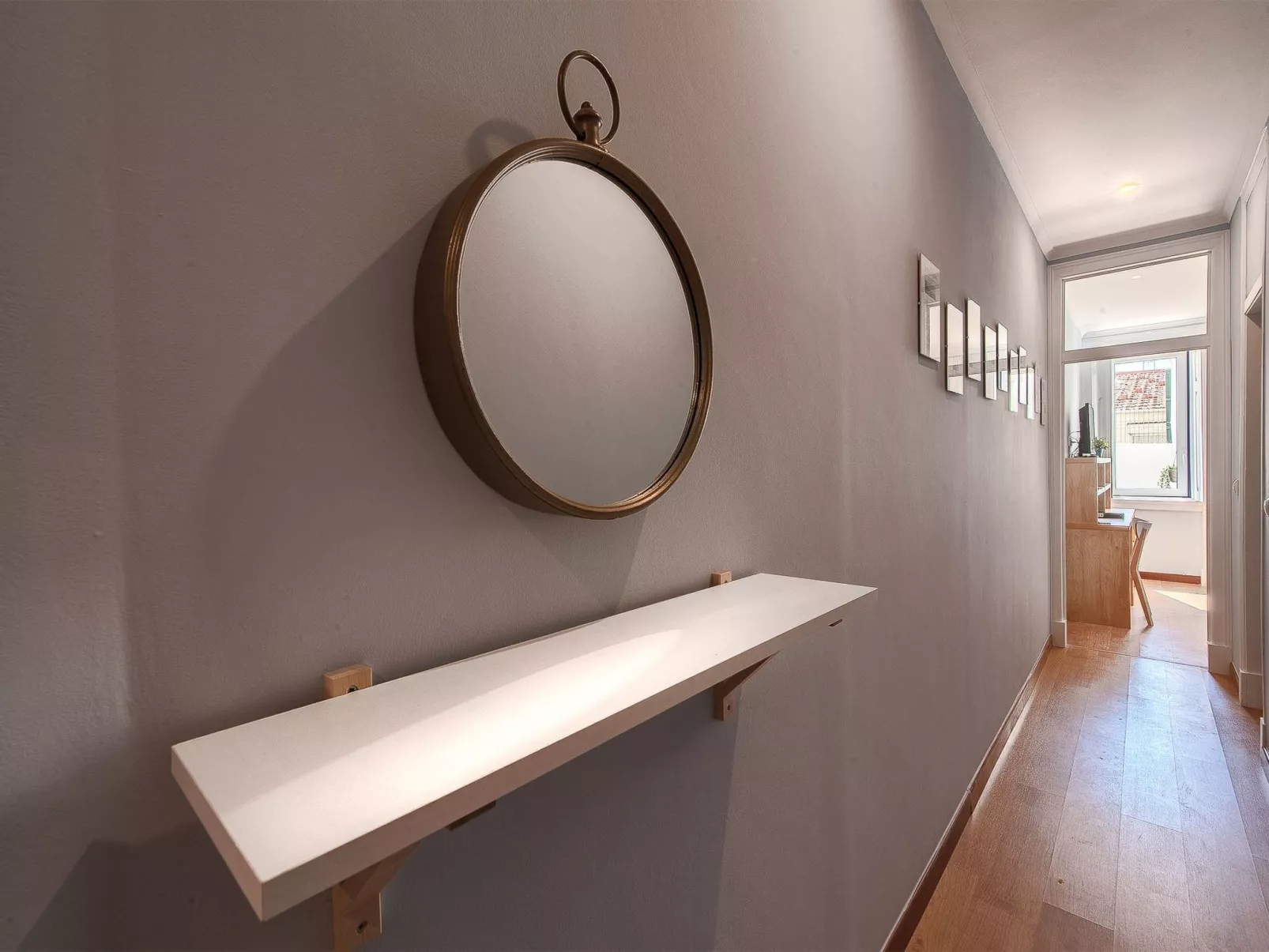 Wohnung mit Balkon-Image-tags.info