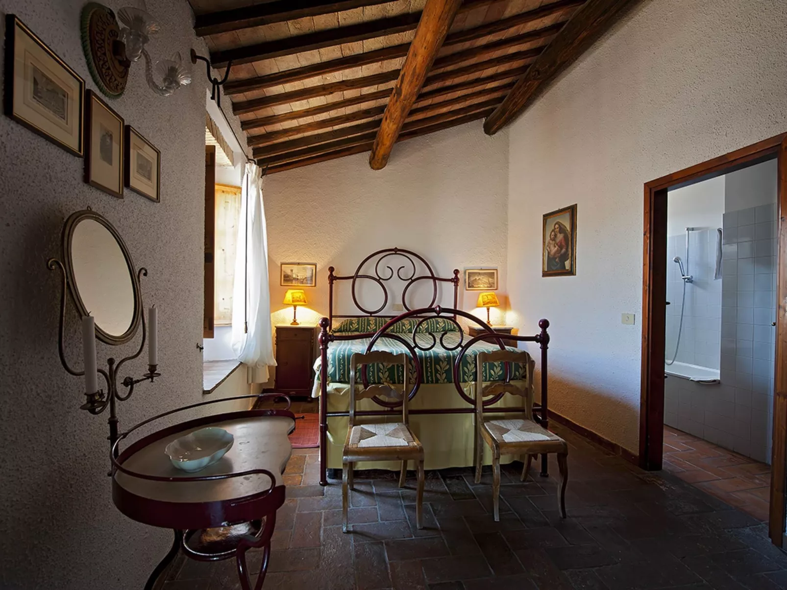 Altertümliche Pracht, Unterkunft mit Schwimmbad in einem Schloss-Dedans