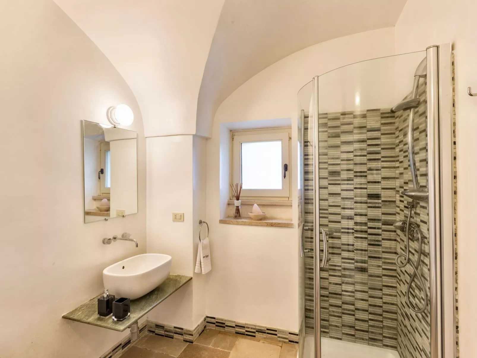 Antike Villa mit privatem Pool, Spa und türkischem Bad-Inside