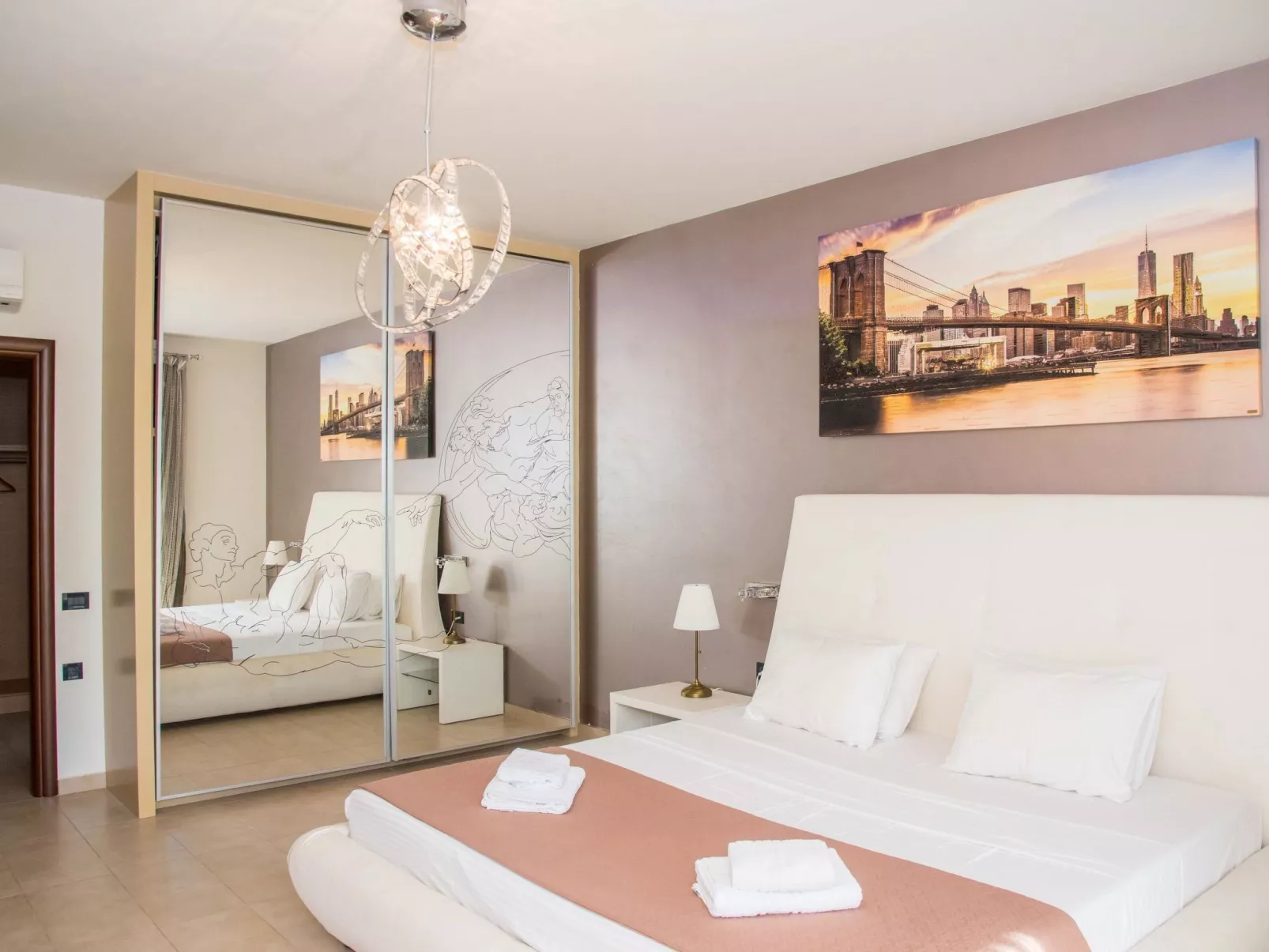 Luxuriöse Ferienvilla Elena-Dedans