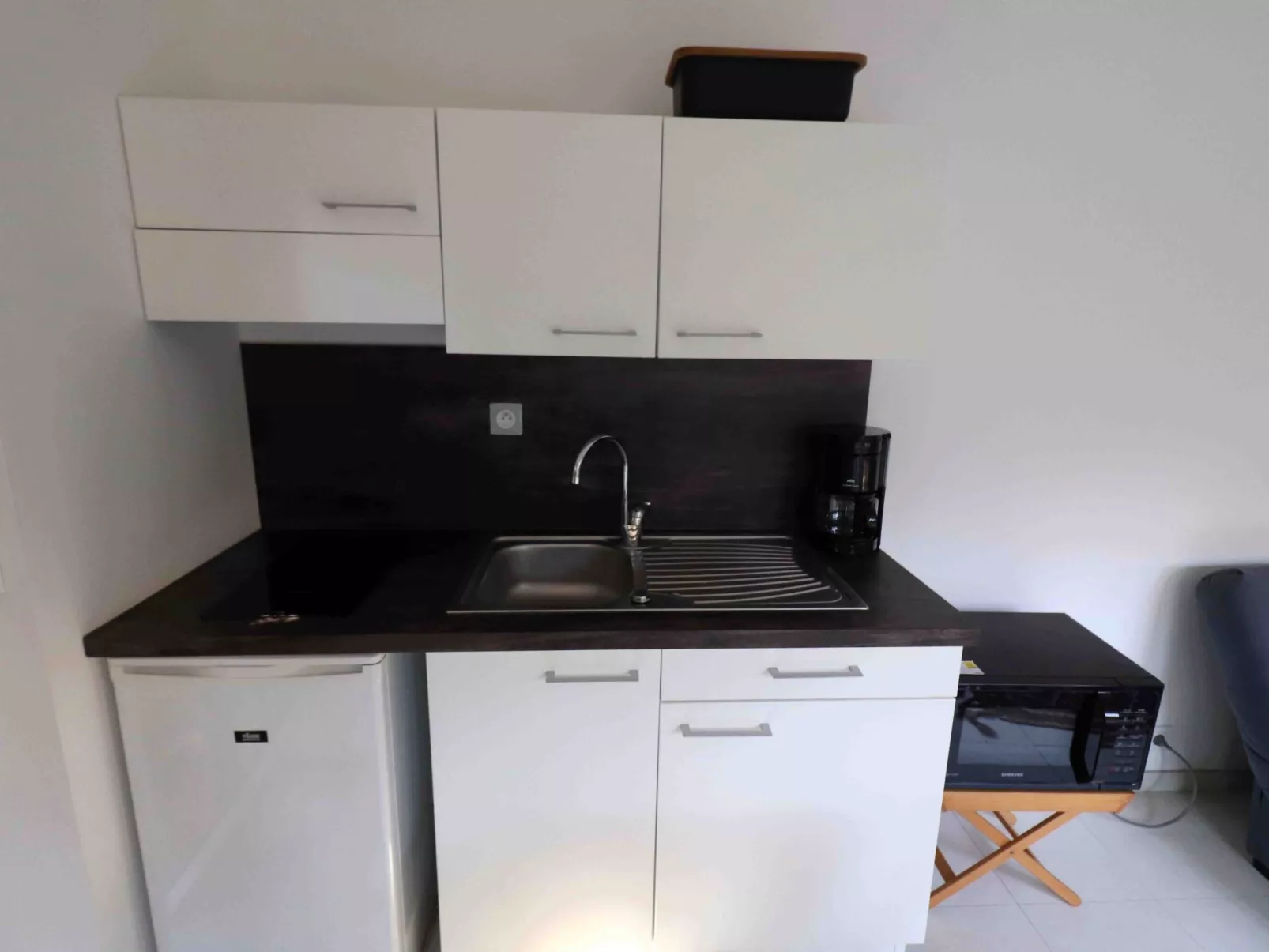 Mascotte Gartenhaus-Drinnen