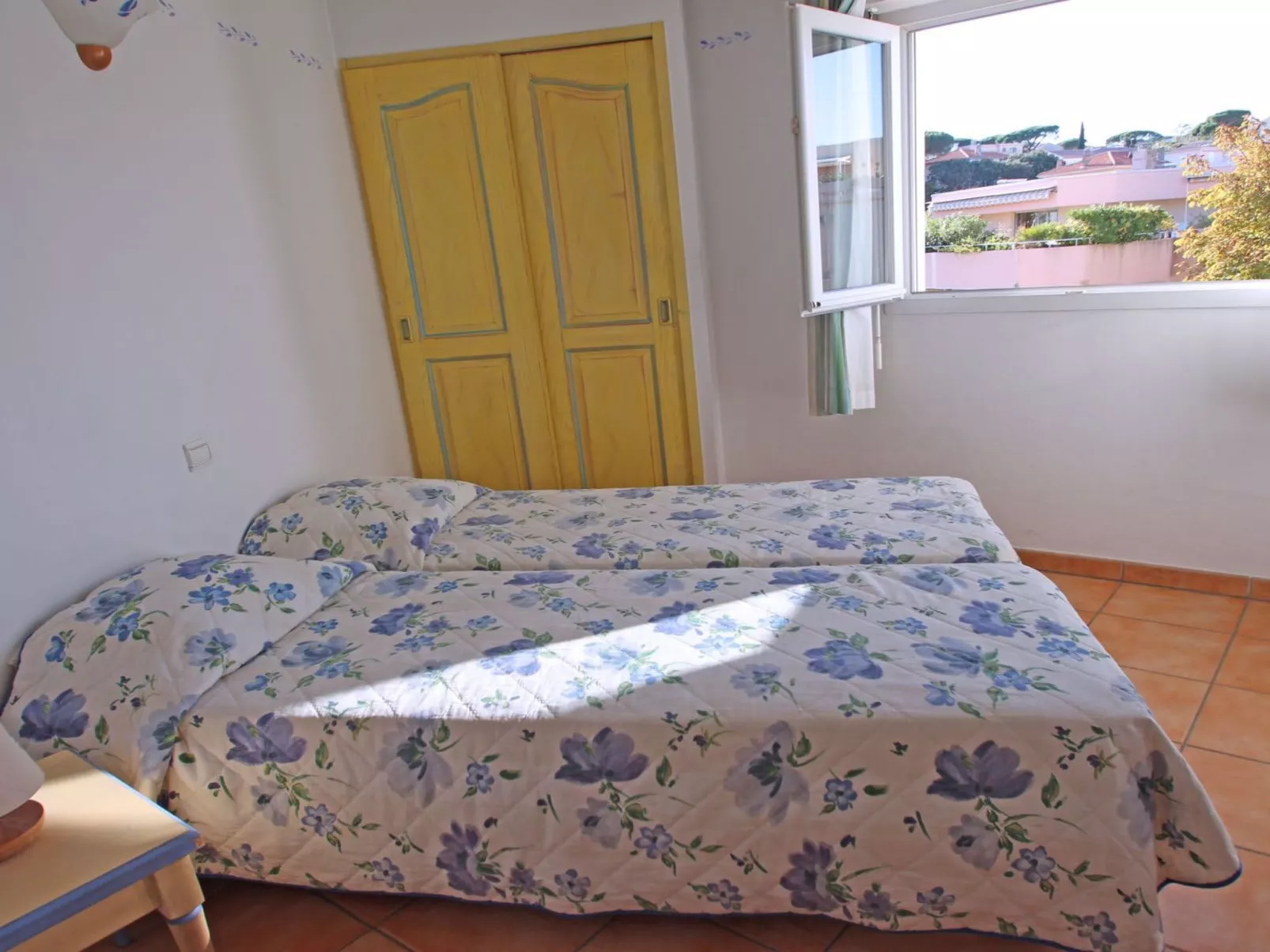 Apartment Port marine T4 mit Pool Residenz-Inside