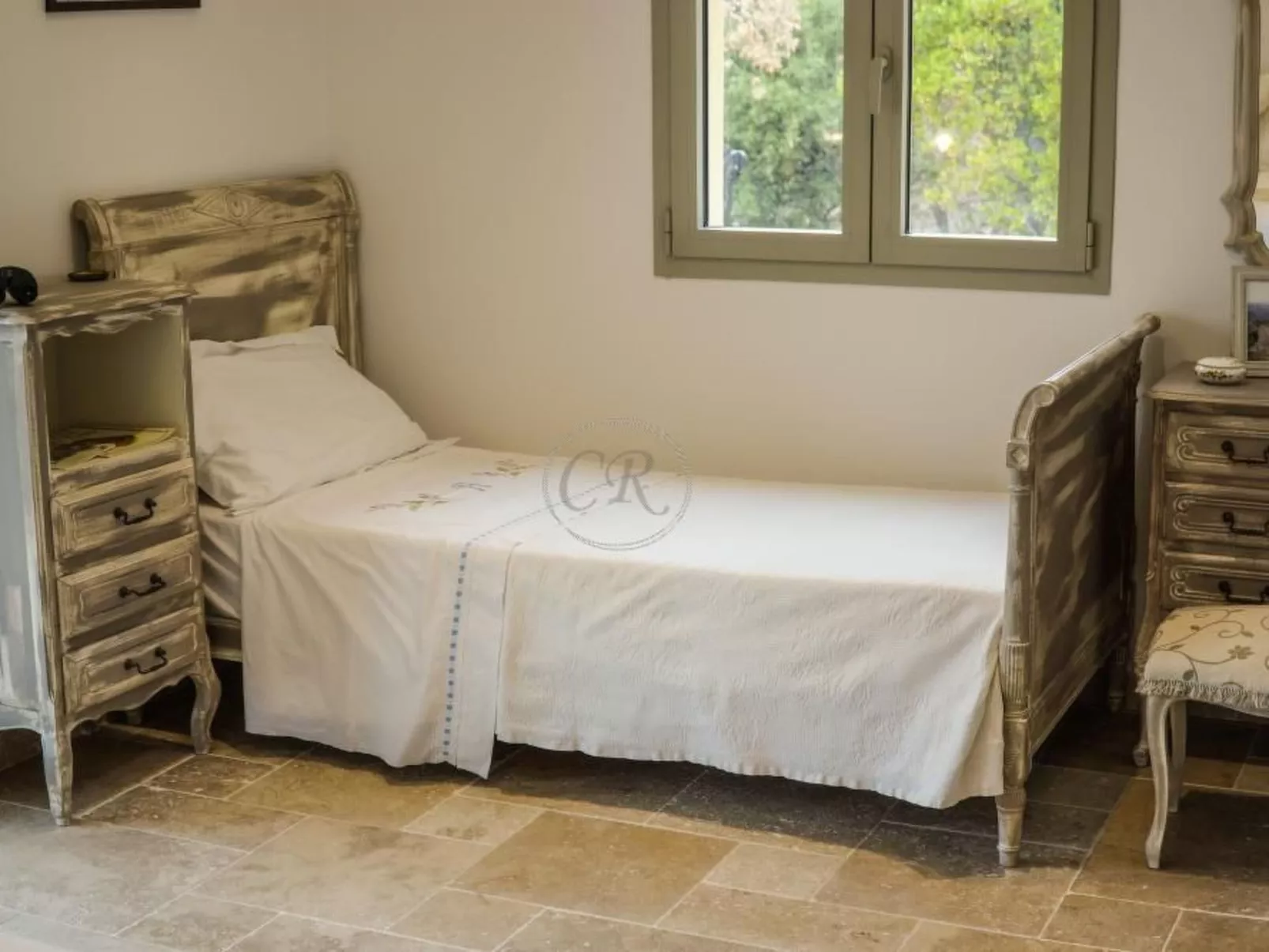 Wunderschöne Villa in Valcros mit Pool und Meerblick-Drinnen