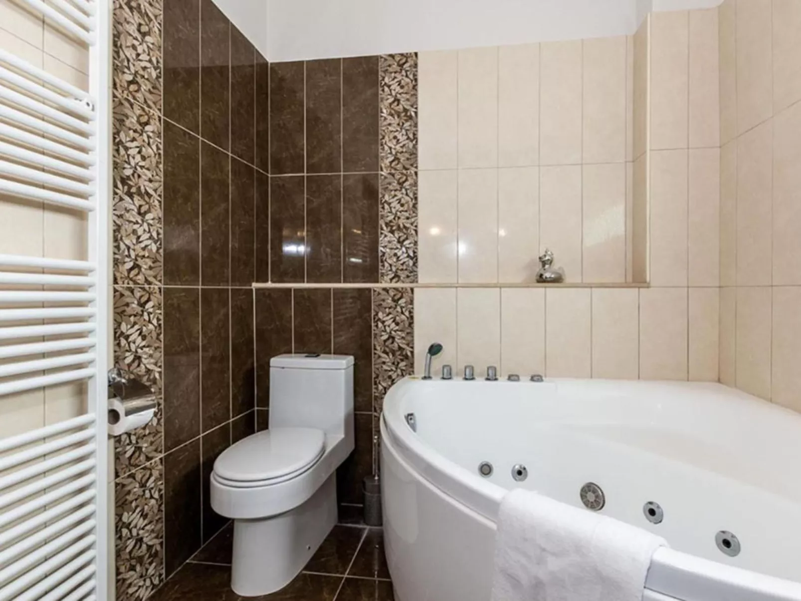 Gga Allbatros Villa-Inside