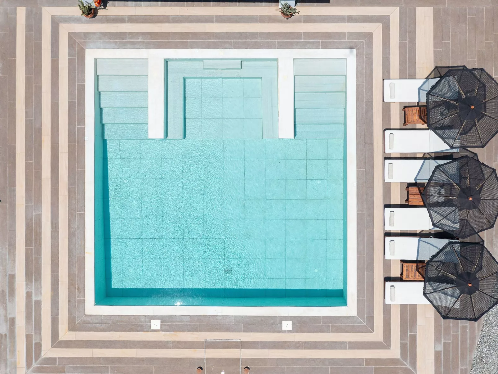 Elysianische Villa in der Nähe des Dorfes Afantou-Dehors