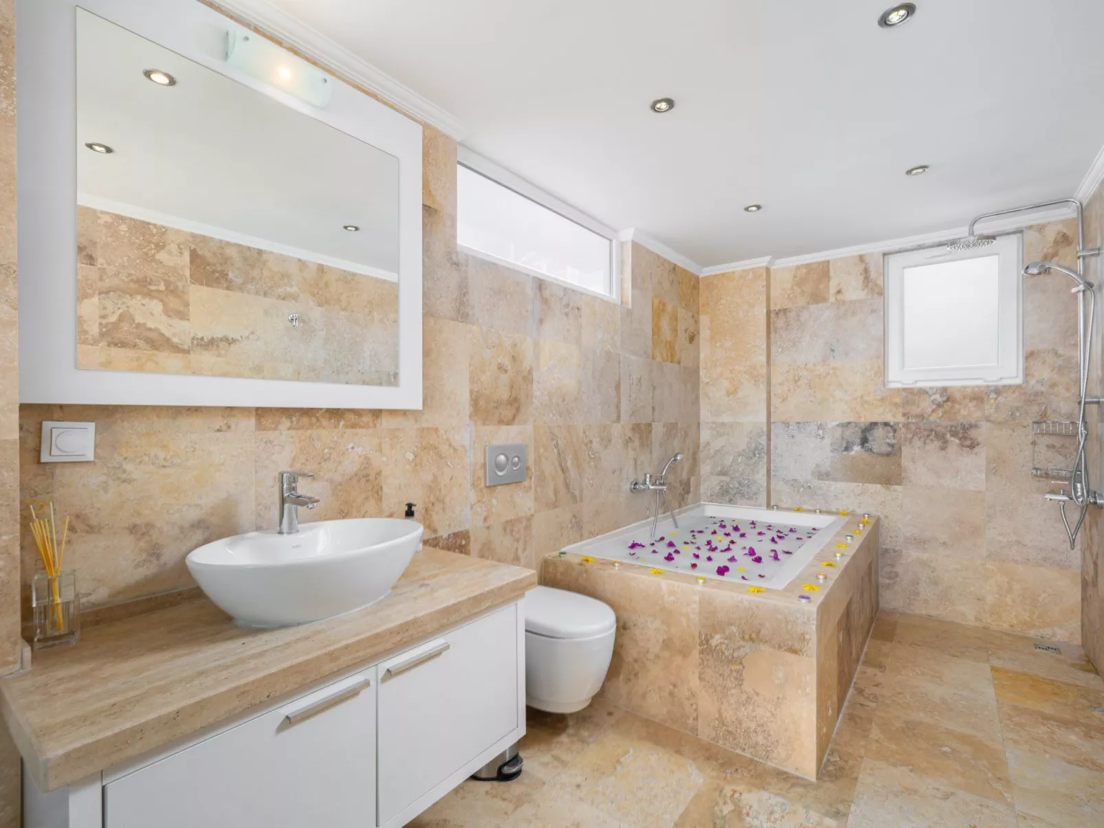 Luxuriöse Villa mit Meerblick in Kalkan Kalamar-Inside