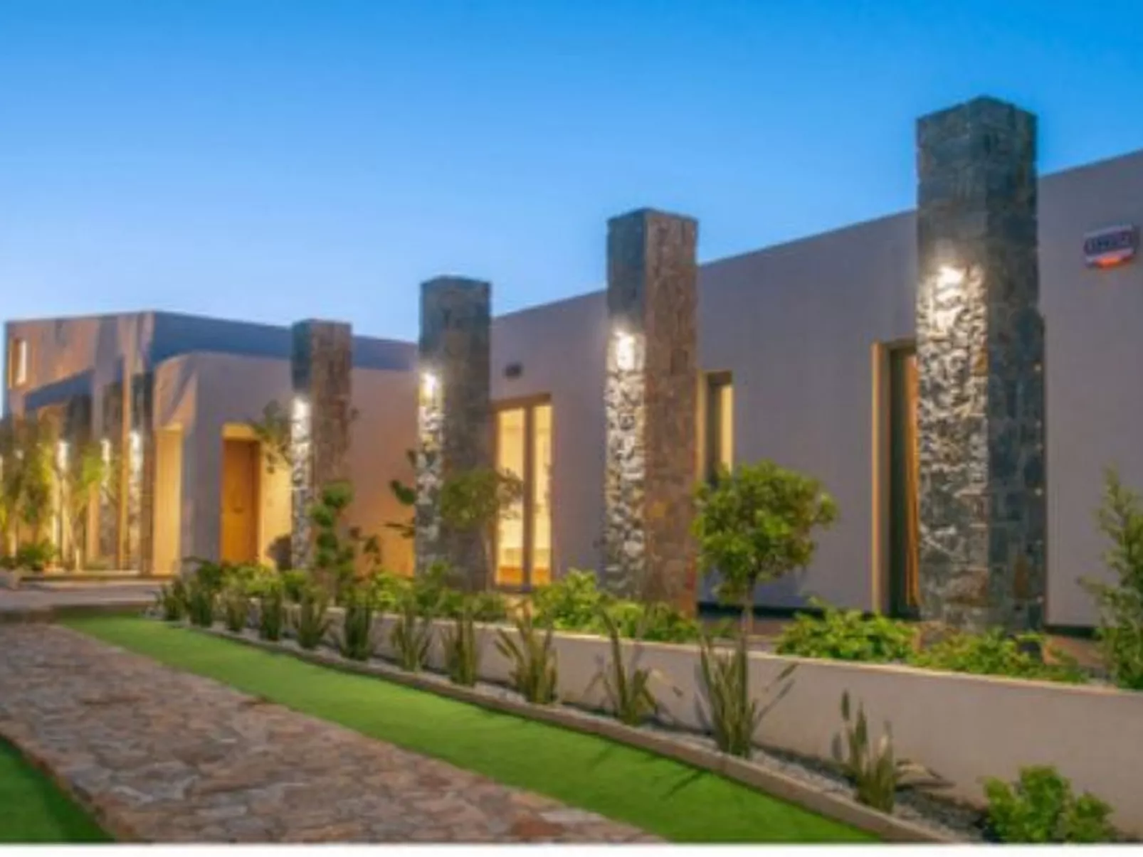 Luxuriös gestaltete Villa mit privatem Pool-Draußen