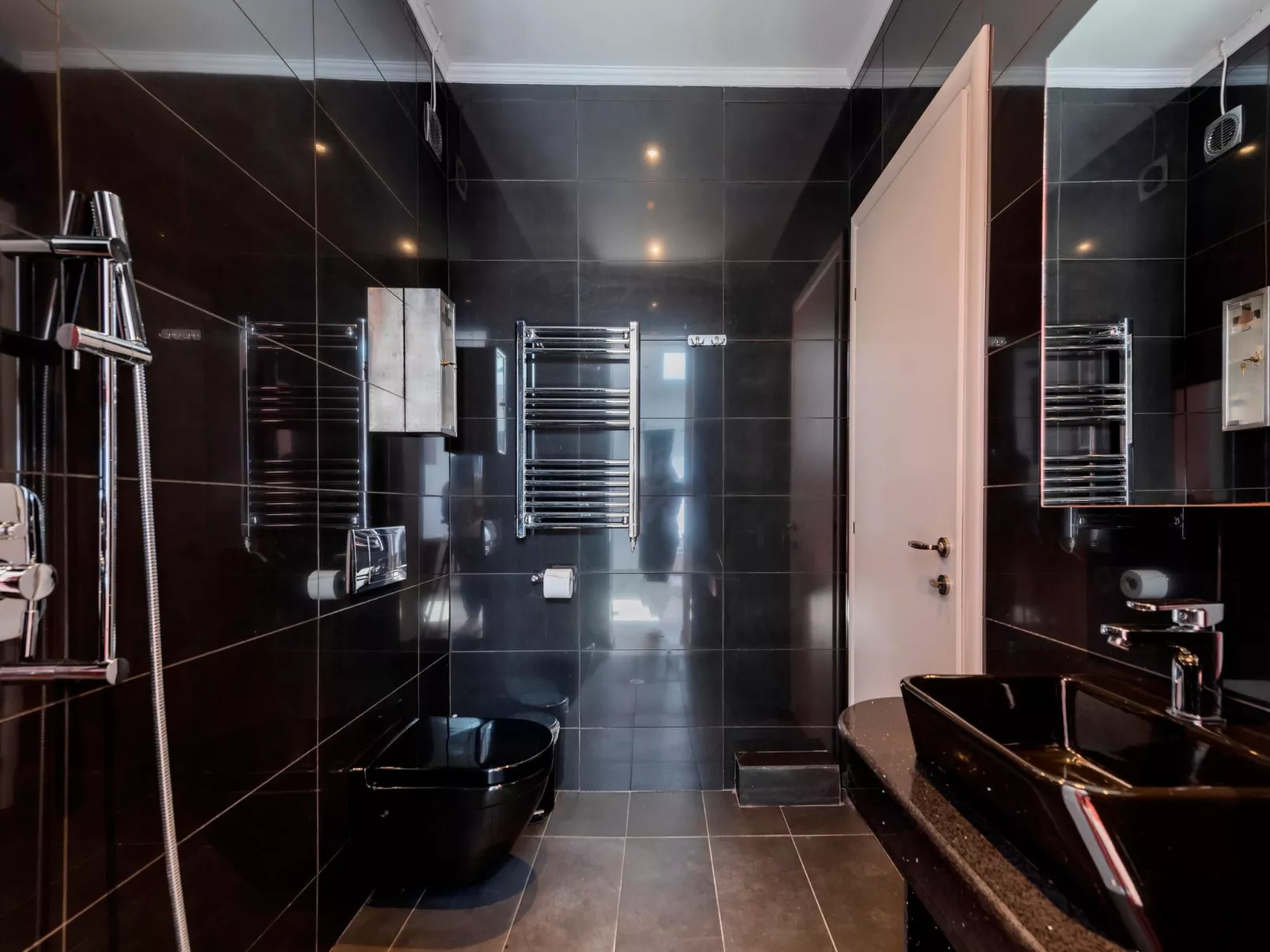 Charmante Diamond Villa in der Nähe von Gennadi Strand-Dedans