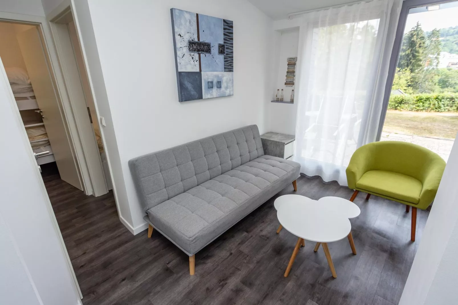 Bungalow Typ B 4P - Camping Park in der Eifel-Wohnzimmer