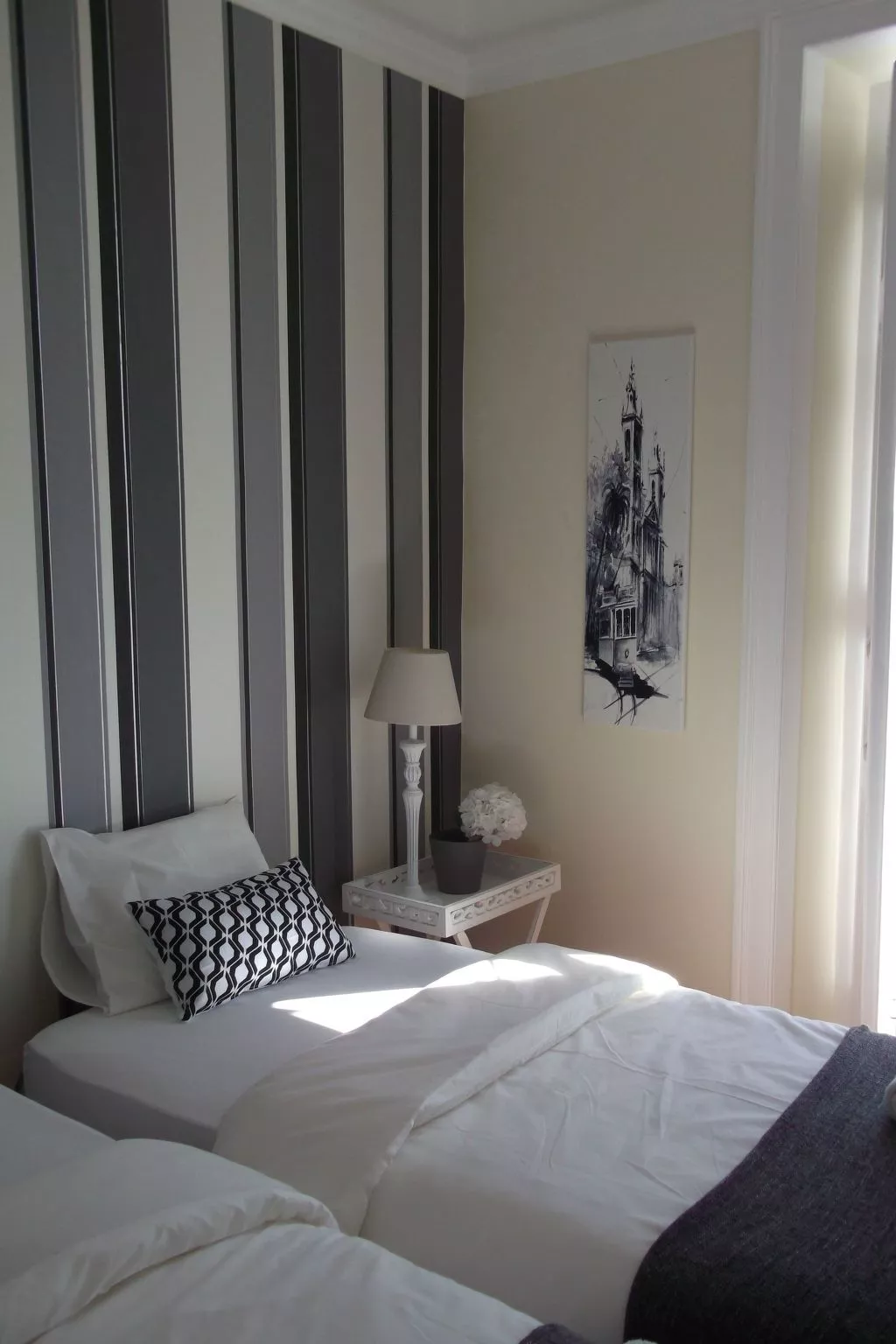 Angola 3 Dachgeschoss-Drinnen