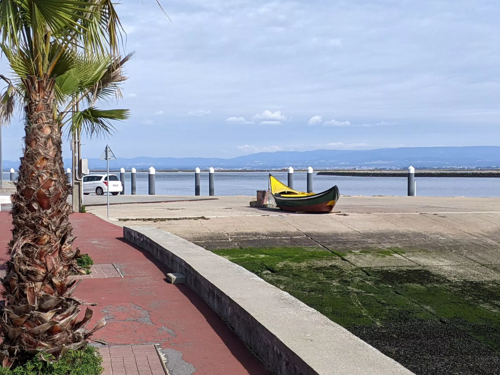 Wohnung mit Balkon, Blick auf die Lagune, Sao Jacinto, Aveiro-Dehors