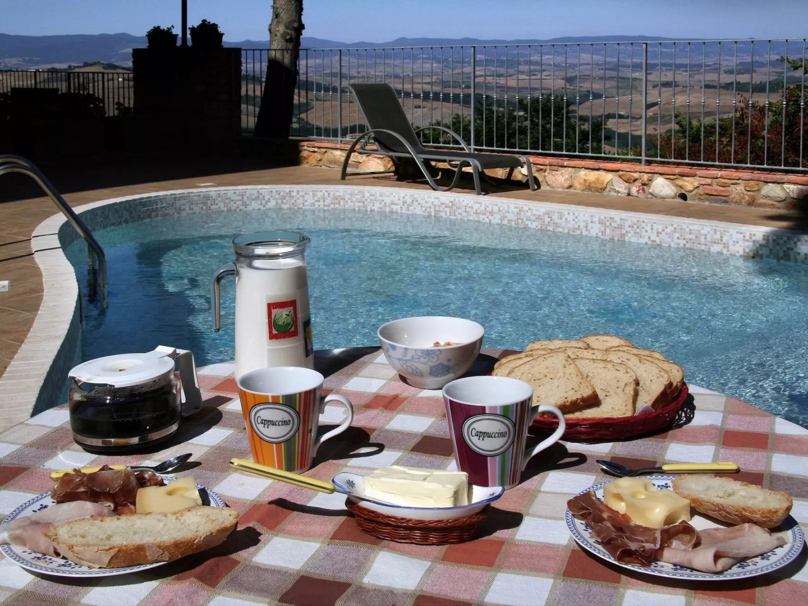 Ferienvilla 'Antica Pietra' mit eigenem Pool-Draußen