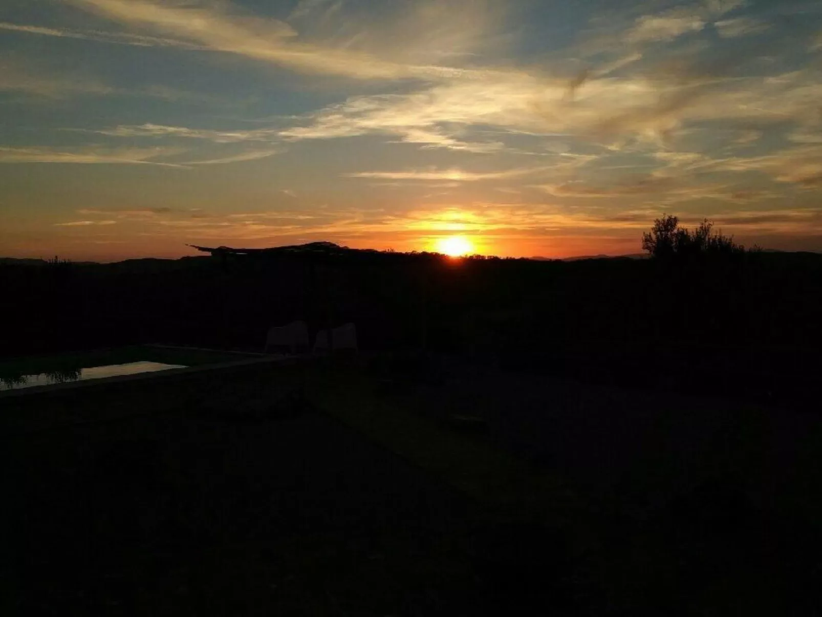 Traumhaftes Anwesen mit Schwimmbad in Meernähe-Outside