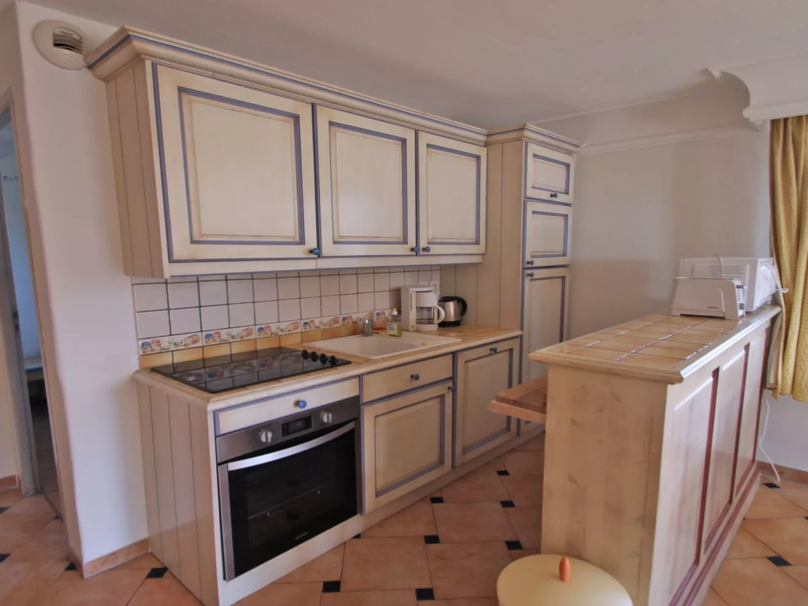 Appt 6 Pers - Piscine Résidence - Climatisation - Inside