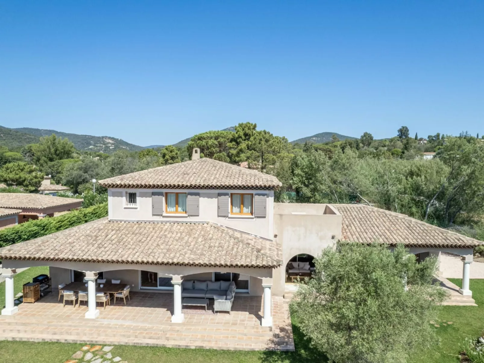 Villa Grimaud Strand-Draußen