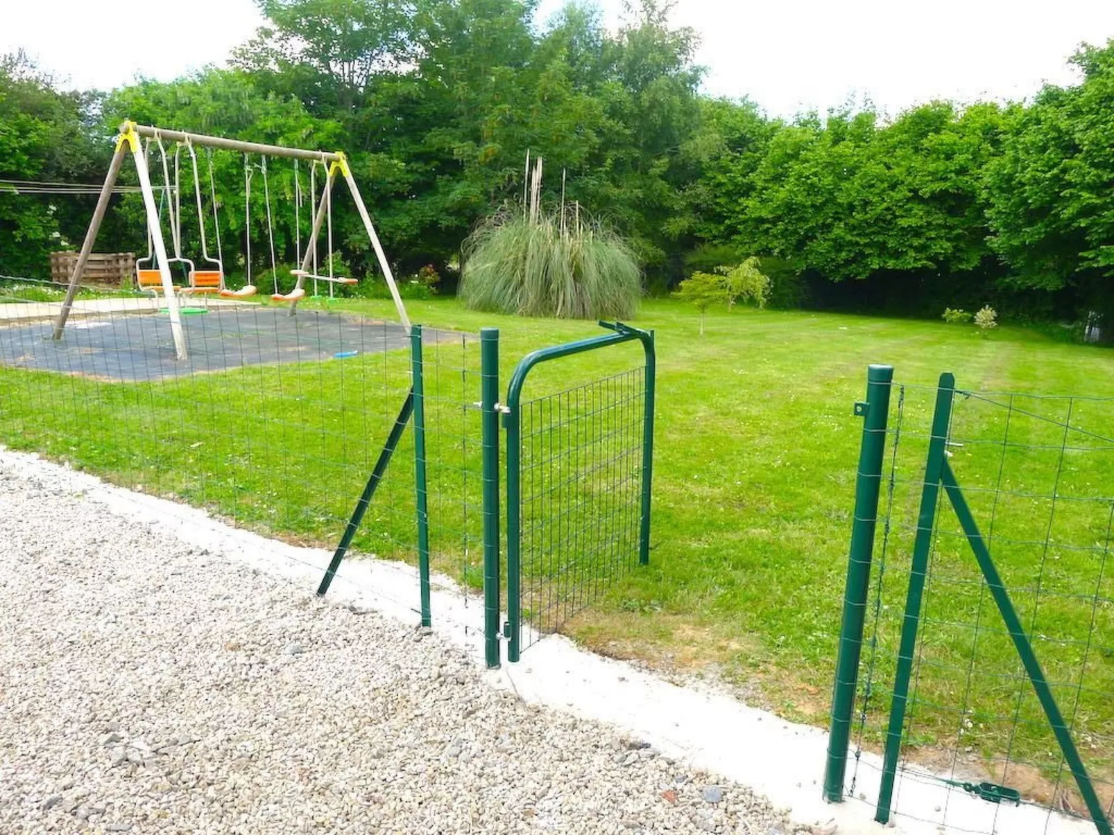 In Vesly mit Beheiztem gemeinsamem Pool-Image-tags.info