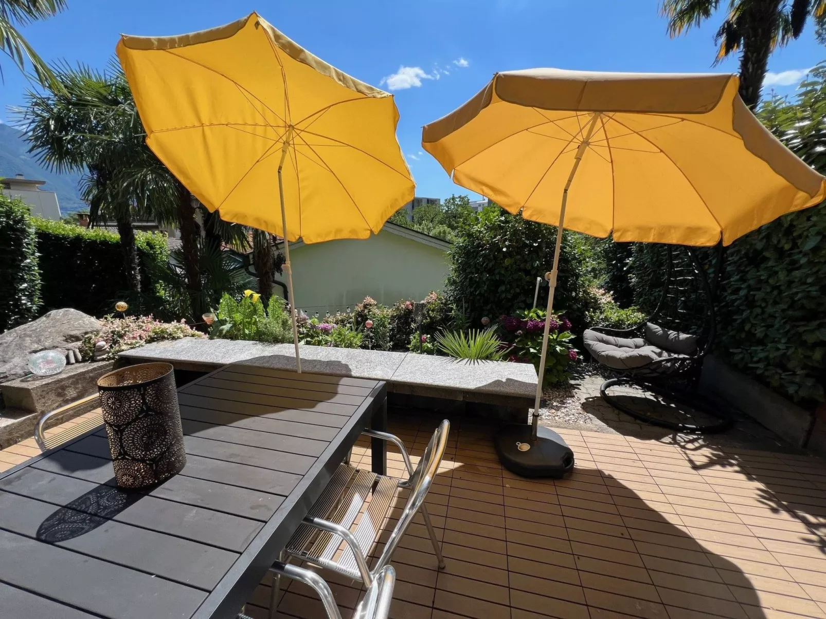 Navengana 5 mit Pool-Draußen