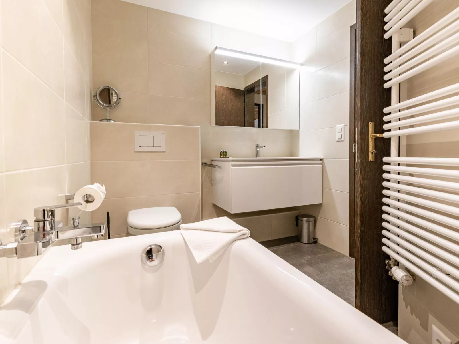 Apartment Rotstock-Inside