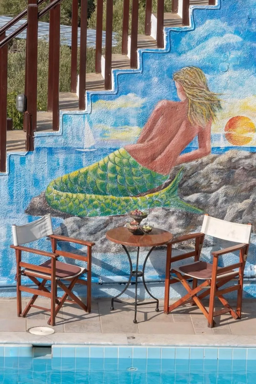 Penelope in Mavrikiano-Outside